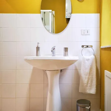 Casa Lilla מונריאלה