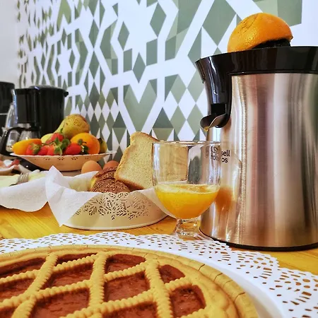 Nocleg ze śniadaniem Casa Lilla 4*